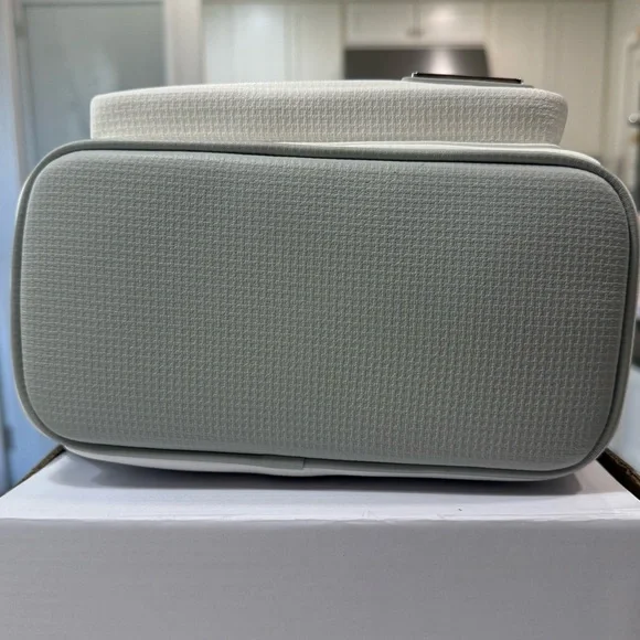 Disney Big Hero 6 Baymax Loungefly Backpack - Picture 6 of 7